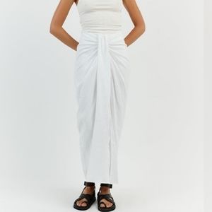 Lilah white linen skirt